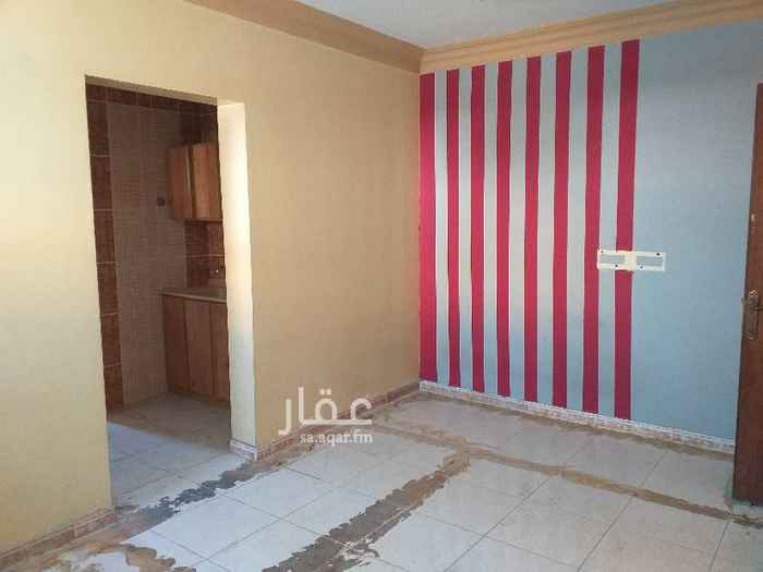 1659867 شقق عزاب للايجار بحي طيبة بالدمام شارع محمد بن عبد الوهاب
غرفة و صالة بدون تكييف : 1000 ريال
غرفة و صالة مكيفة : 1200 ريال
* يوجد بالعمارة مصعد
* الكهرباء و الماء على راعي العمارة
* بدون تامين كهرباء
للتواصل :
اتصال : 0509472955
واتس اب : 0509472955