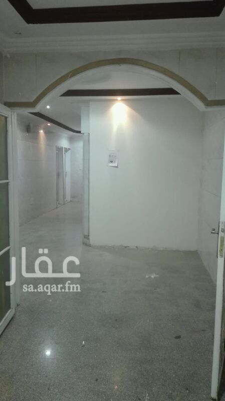 1545322 شقة للإيجار عزاب حي الجزيرة
غرفة ودورة مياه
راكب مكيف
ومغسلة
تشطيب ممتاز
راكب مصعد بالعمارة