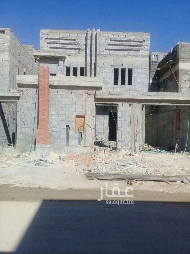 1403740 فيلا فاخرة للبيع مساحه ٣٣٠متر وجهه غربيه ش ١٥ دوبلكس مدخلين درج داخلي شقه واحده ٣غرف وصاله ودورتين مياه ومطبخ ومشب ومجلس ومقلط وصاله ومطبخ ومجلس نساء وغرفه كبار السن والدور الثاني مكون من ٤غرف نوم وصاله و٣حمامات وغرفه خادمه وغرفه سائق.