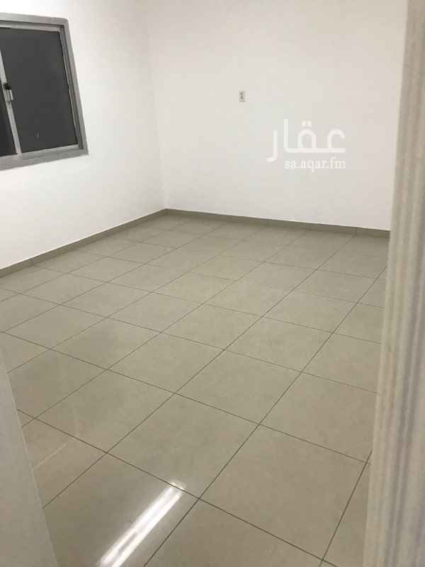 1733017 شقة في العقربية في شارع الامة تتكون من غرفتين نوم وصالة ومجلس ومقلط بالدور الثاني ممتازة ونظيفة