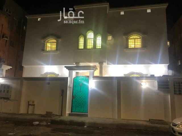1750834 فيلا حي الاجواد
المساحة 400 م
شارع 15 م
الدور الارضي : خمس غرف + صالة + مطبخ + ثلاث حمامات
الدور الاول : خمس غرف + صالة + مطبخ + ثلاث حمامات
الملحق : ثلاث غرف + صالة + مطبخ + ثلاث حمامات + غرفة شغالة بسطح بحمام
عليها بنك عقاري ((200 الف))
السعر المطلوب ( مليون 500 الف قابل التفاوض )