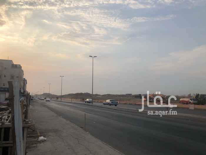 1724169 ﷽
ارض للايجار او الاستثمار موقع جدا مميز
بجوار ماكدوناز وصيدليه النهدي
ومطعم ومطبخ بجوارهم
على واجهتين شمالي يحدها شارع ٦٢ م
جنوبي يحدها مواقف سيارات
العقد طويل لا مانع مع مهله للبناء
السعر ٣٠٠ الف
( الوكيل )
ابو غلا
صاحب مجموعة ستاره العقارية
٠٥٩٤٠٠٠١٢٠