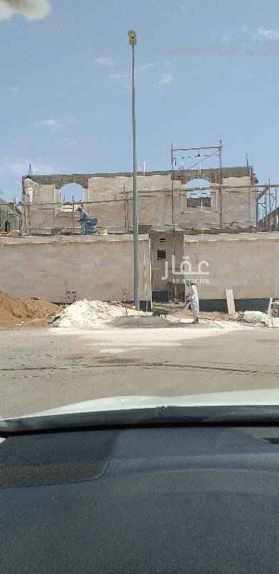 1658751 للبيع دور مكون من ٥غرف وصالة و٤دورات مياة ومطبخ ومجلس خارجي بحي السلام باقي علية اقل من شهر وشغلة نظيف واجهه حجر مساحة٤٠٠مطلوب مليون و٣٠فيها مفاوضة للجاد كمايوجدادواراخرى ب٨٥٠و٩٠٠م٠ساحات اقل وصل الله وبارك على محمد