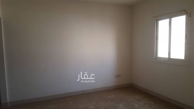 1401502 الشقة في عمارة رقم ١٨٤ بالدور الأول أمام المصعد، وهي جديدة ولم تستعمل من قبل ويوجد بجوارها مصلى وتموينات