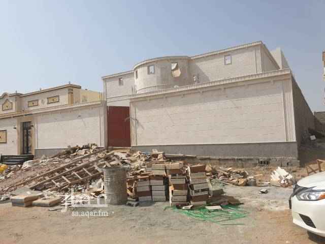 1744509 فيلا جديدة دور وملحق في القرينيه
تفتح على مسجد وخدمات
تاسيس مصعد+تشطيب فخم+واجهة حجر
٧ غرف + مستودع+ وصالة ١١× ٥.٥ +
٥حمامات
ومطبخ كبير
وغرفة نوم رئيسية مع حمام داخلي
مدخلين
حوش