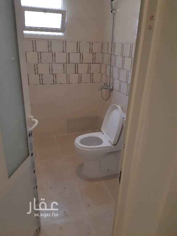 1696035 شقة جديدة في حي النور مكونة من اربع غرف وصالة ومطبخ وثلاث دورات مياه تشطيب مميز وقريبة من الخدمات
الاسعار ٢٩٠ الف