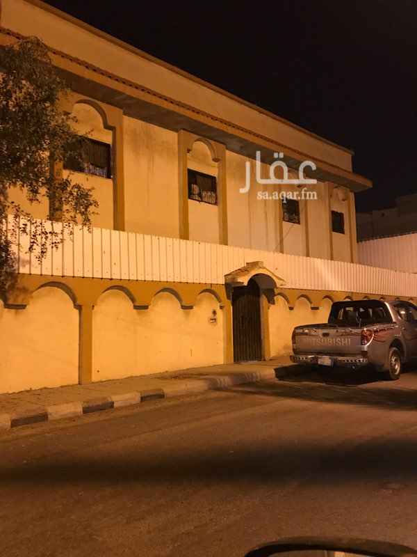 1347675 شقة تم تجديدها سراميك . عداد مفصول و شبكة مياه موصله و شبكة صرف صحي موصله
