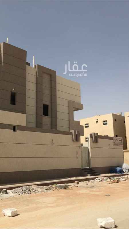 1641831 فلاء بناء شخصي درج داخلي وثلاث شقق بجوار مشروع وزارة الأسكان