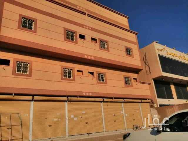 1712136 عماره جديده مساحه ٤٠٠ على الخط الدولي يوجد بها ٦ شقق و ٥ محلات تجاريه ٩ عدادت كهرباء للجادين فقط ومن أراد الاستثمار الموقع الفضيله ارجو لا يتواصل غير الجاد