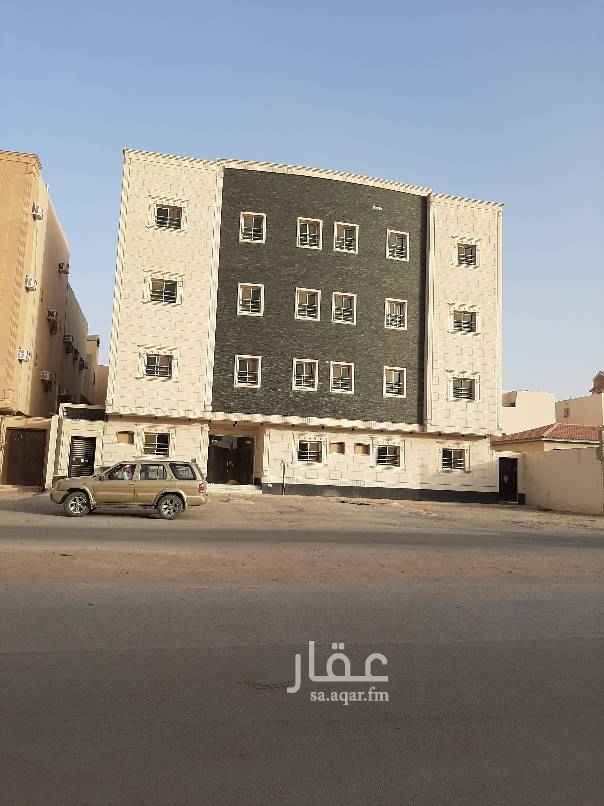1592921 عماره للأيجار بالكامل عوائل
٣ شقق مكونه من ٥ غرف وصالتين
و٤شقق اربع غرف وصالتين
و٤ شقق ثلاث غرف وصاله
عدد الغرف كامله ٤٦ غرفه
عماره سكنيه لا يوجد بها محلات
الايجار عوائل لان الحي سكني
السعر كما هو اعلاه ١٩٠ الف ريال