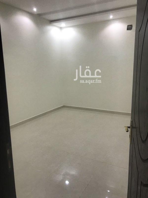1333171 (فرصة للشركات )
عمارة جديدة ، تشطيب راقي ، للإيجار بالكامل
( 24 شقة)
6 شقق : غرفتين وصالة ومطبخ وحمام
18 شقة : غرفة وصالة ومطبخ وحمام