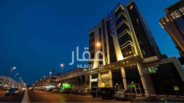 1754108 معرض للايجار في حي الروضة شارع حمد الجاسر مساحة ٤٥ متر دورين مع خدمات تصلح صالون حلاقة او محل وجبات خفيفة
المعرض لايصلح لمطاعم المعرض في شارع تجاري حساس وموقع مميز للاستفسار
0596063420