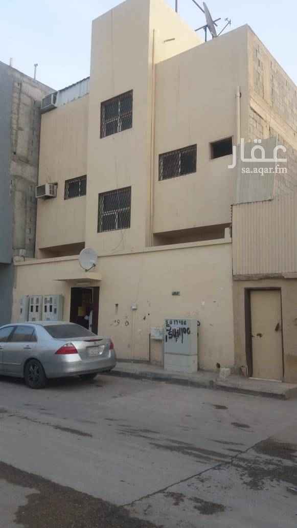 1581360 عماره للبيع بحى اليمامه
عل شارع (١٠متر)
المساحه (١٨٠متر)
بها (٥)شقق عوائل
بها (٥) عدادات كهرباء
متاجر بالكامل عوائل
الداخل ( ٤١ ) ألف ريال
عليها سوم (٣٥٠) ألف ريال
البيع قريب انشاء الله
للاتصال (٠٥٩٦١٠٨٥٣٧)