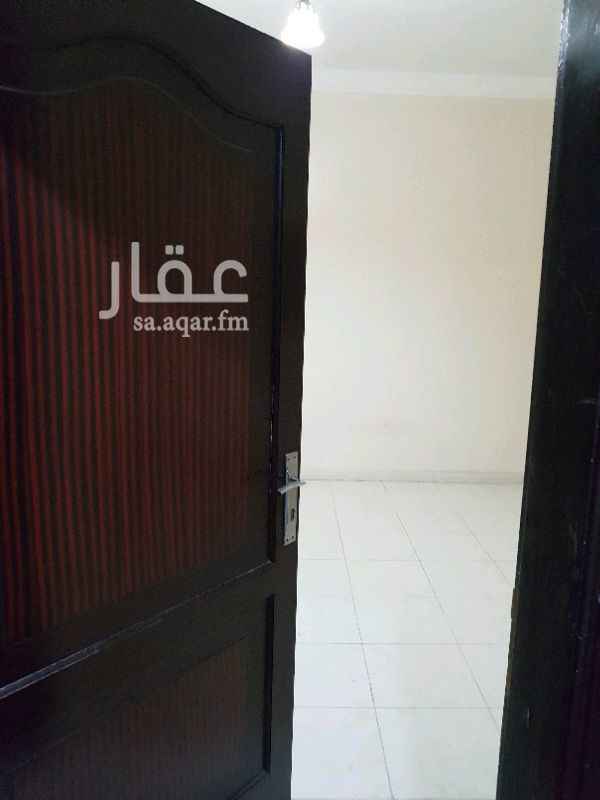 1296356 ثلاث غرف وصاله ومطبخ وحمامين