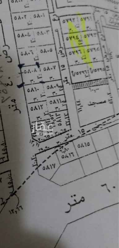 1671565 ارض تجارية
• من الشمال شارع عرض ٤٠م
• من الغرب شارع عرض ١٥ م
• الموقع صحيح
• مباشر من المالك
• علي السوم