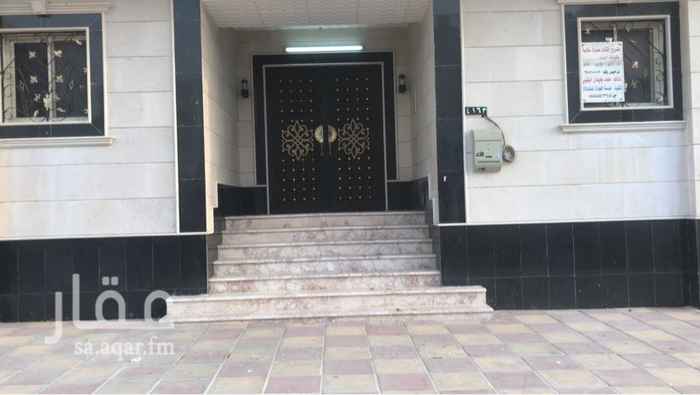 1449030 💥 عمارة جديدة وفاخرة 8 شقق للبيع على شارعين في حي النوارية شمال مكة 👍🌹
📌 الموقع : حي النوارية خلف الدفاع المدني - موقع ممتاز وكل الخدمات متوفرة عشرون دقيقه الى الحرم 👍🌹
📐 المساحة = 500 متر
🛣🛣 شارعين : 20 / 15 متر
🌅 الواجهة : شمالي / غربي
📊 مكونات العمارة :
✅ ثلاثة أدوار وملحق
8⃣ ثمان شقق
🔼 المصعد راكب
🏢 الواجهة حجر الرياض
👈 4⃣ جميع الشقق مشطبة
🎨 جبسيات فاخرة وأرضيات بورسلان 👌🌹
👈 الدرج ومدخل العماره رخام
🎨 تشطيبات راقية جداً
⚡9 عدادات كهرباء بالعمارة
📜 الصك جاهز والإفرا