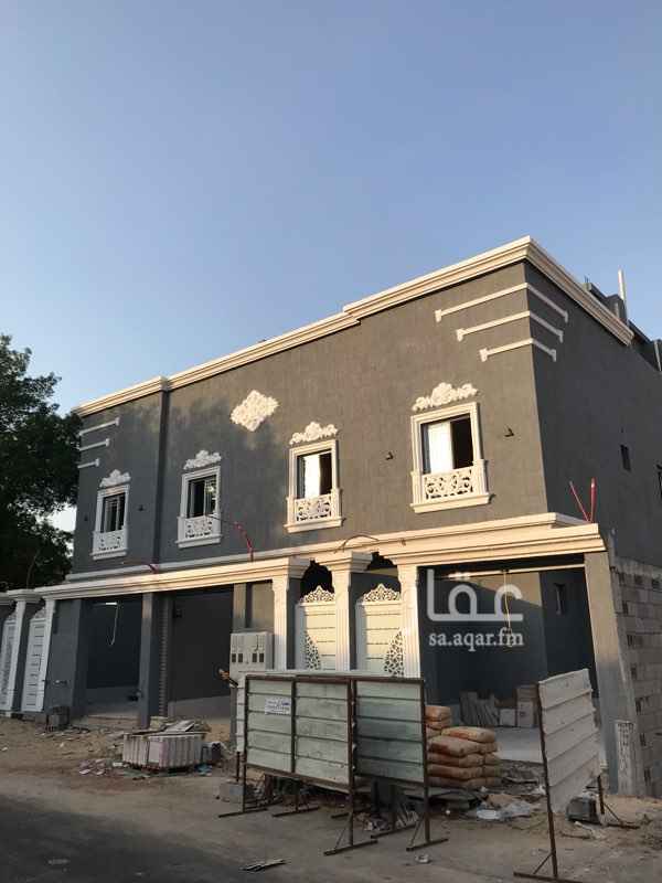 1643200 عبارة عن ٤ دوبلكسات شقق متصلة
معلومات الدوبلكسات الجانبية :- عددهم ٢
مساحة الدوبلكس :208 م
الدور الأرضي :
صالة ، مجلس (مدخل منفصل)، دورتين مياه ، مطبخ
الدور الأول :
3 غرف نوم ، دورتين مياه .
الدور الثاني:-
2 غرفتين نوم ، دورة مياه.
معلومات الدوبلكسات الامامية :- عددهم ٢
مساحة الدوبلكس :195 م
الدور الأرضي :
صالة ، مجلس (مدخل منفصل)، دورتين مياه ، مطبخ
الدور الأول :
3 غرف نوم ، دورتين مياه .
الدور الثاني:-
غرفة نوم واحدة ، دورة مياه.
للتواصل والحجز
بو متعب 0596239423