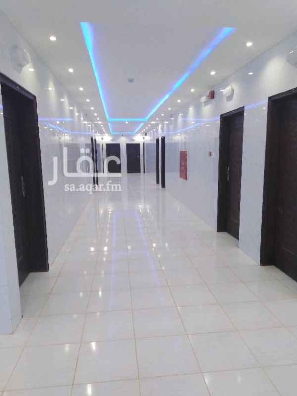 1209796 أيجار شهري وسنوي وتوجد شقق عوئل وعزاب