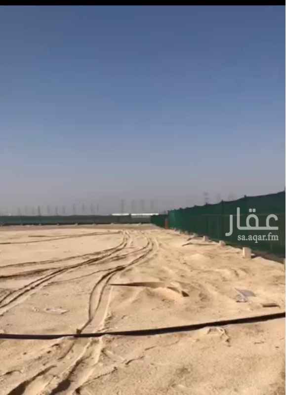 1305585 ٣ شرايح زراعية مسوره على شارعين للإجار المساحة الكليه ١١٨٥٠ م