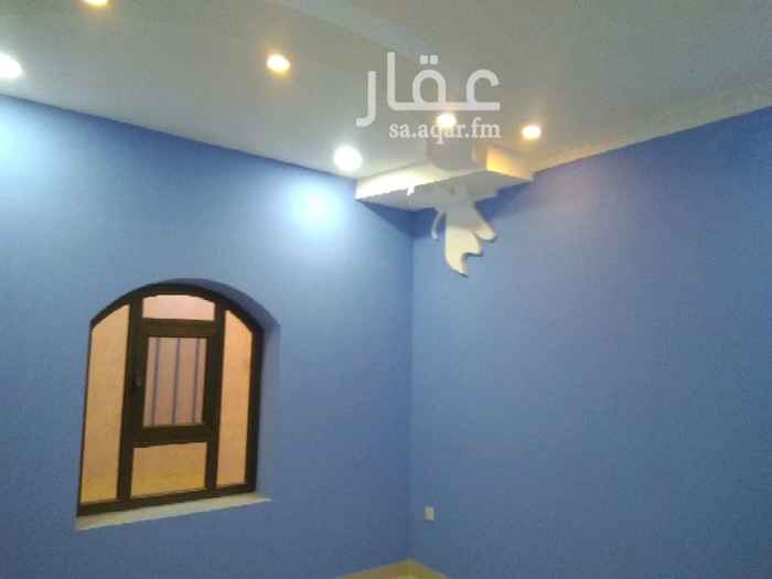 1299078 للايجار 5 غرف كبيرة مجلس رجال مغلط مطبخ صاله 3 غرف نوم واحده منهم ماستر 3 دورات مياه غرفه غسيل تشطيب ممتاز موقع ممتاز عداد كهرباء كل شقه عداد لحالها