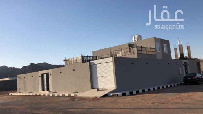 1641587 فيلا دور ونص تأسيس دورين للبيع.. على شكل منتجع..
بلكونات وجلسات خشبية..
تحت التشطيبات النهائية..
مخطط السويطي السكني
جنوب غرب حائل
قطعة رقم ١١١
مساحة ٥٥٤ م
شارع جنوبي ١٥ م
شارع شرقي ٨ م
فيلا دور ونص تأسيس دورين مسطح بناء ٣١٤م كالاتي:
الدور الارضي ١٨٠م
ملاحق ٤٤ م
الدور الثاني ٩٠م
الدور الارضي:
مجلس نساء ٦ * ٥ م
صالة ٦*٥م مع مغاسل ودورة مياه
غرفة نوم ٥*٤م مع حمام داخلي
مجلس رجال ٥*٤م مع مغاسل ودورة مياه
صالة طعام ٥*٣.٥م
مطبخ مفتوح ٥*٤م
ثلاث دورات مياه
ملاحق:
مطبخ جانبي ٧*٢م
مستودع ٥*٢م
غرفة شغ