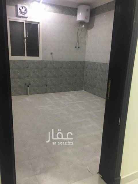 1584633 يوجد لدينا 3شقق جديده بالرمال الذهبي كل شقه ٣غرف وصاله في الدور الثاني في شقين في السطح شقه ٣غرف وصاله لتواصل ابو فارس
