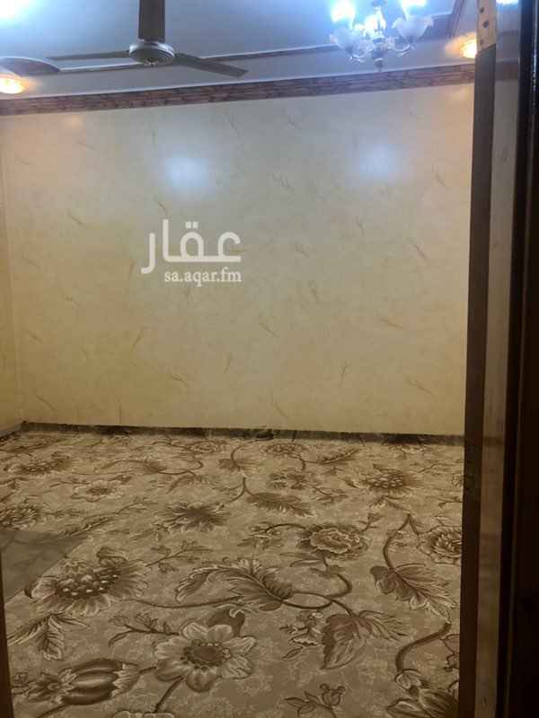 1733914 شقه للإيجار
مكونه من خمس غرف
مدخل مستقل عداد و خزان مستقل
قرببه من الخدمات ومسجد موقع هادي
يوجد مواقف لشقق
الدفع شهري او دفعات حسب اتفاق الطرفين
رقم تواصل
مشعل القحطاني/ 0597722673