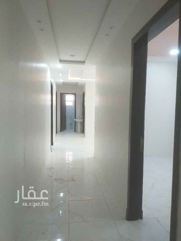 1748432 شقه ٤وصاله سطح عداد كهرباء مستقل شهري ١٤٠٠ريال حي الرمال الواحه جديده ديكورات مكيفات شباك سطح كبير
