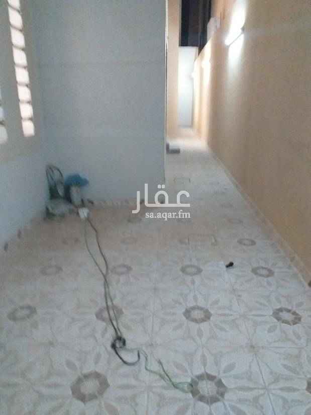 1759325 فيلا للايجار درج داخلي حي الرمال مساحه ٣٠٠ متر تحت مجلس ومقلط وغرفهكبار السن ومطبخ وصالتين فوق ٤ غرف نوم وصاله
للاستفسار 0597731357