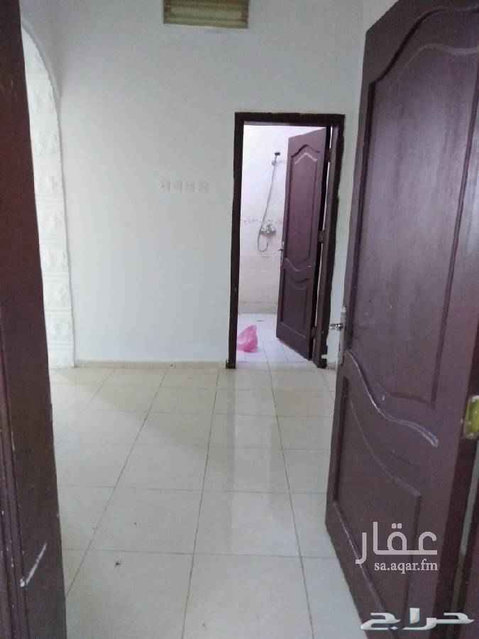 1758290 بسم الله الرحمن الرحيم
شقه للايجار دور ارضي
3غرف كبيره صاله 2حمام مطبخ غرفة غسيل مدخلين بويات جديده
ب 1700شامل الكهرباءوالماء دفع شهري
الموقع //
حي الفضل كيلو 13 خلف مطعم ريدان ومجمع الكديوي
قريب من جميع الخدمات
الاتصال من 1مساء الي 12 الليل
0597775510