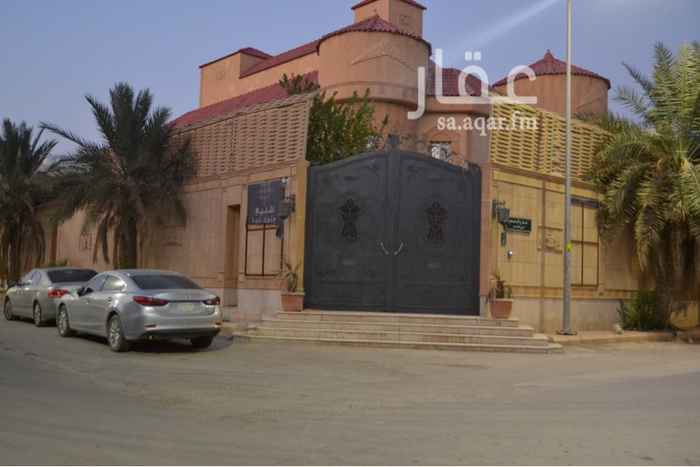 1299854 ڤيلا شبه قصر في حي الياسمين ..
775 م شارعين غربي وجنوبي
4 ادوار مِن ضمنهم قبو .
19 دورة مياه - 4 مطابخ - مصعد ملكي - مسبح خارجي - جاكوزي خارجي - ديوانيه مساحات خضراء - مواقف سيارت من الجهتين - ملاحق خدم
غرفة بخار - نادي رياضي - صالة ترفيهيه - صالة مناسبات - اجنحة نوم فاخرة - مجالس استقبال كبيره .
villa in Al-Yasmin
neighborhood