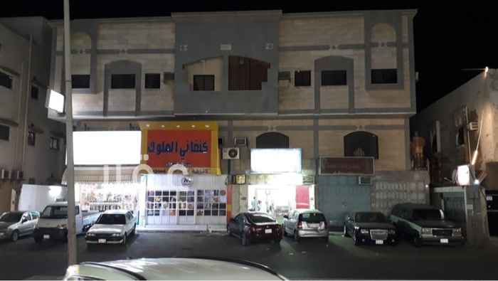 1415517 محل تجاري على شارع جاك التجاري بحي القويزه
4*6
المحل عباره عن دورين ودورة مياه