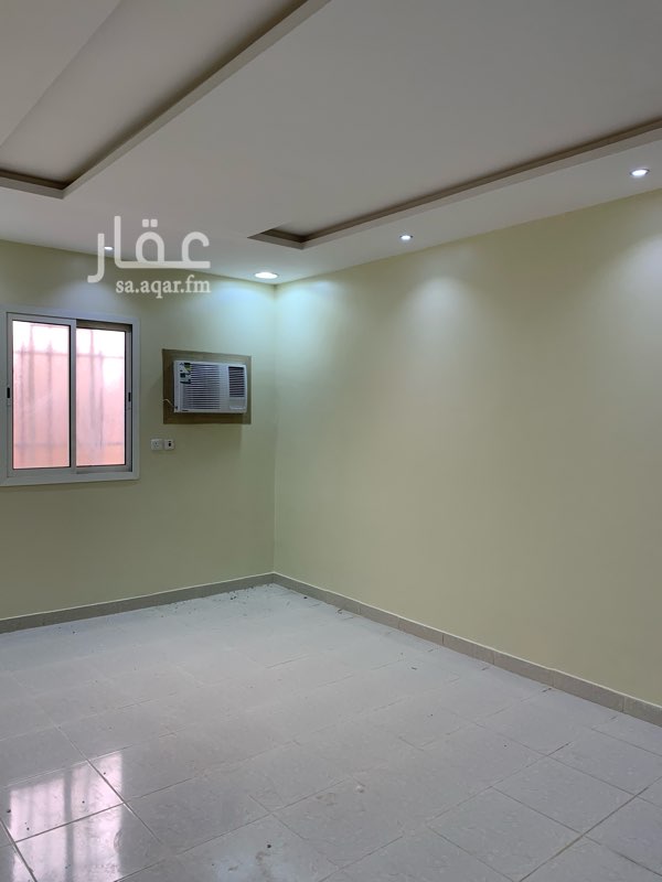 1740583 شقة للإيجار بحي المونسية بڤيلا سكنية ،، الدور الأول عداد كهرباء مستقل ،، خمس مكيفات جديدة راكبة ،، مطبخ جديد راكب ،، شارع 20 ،، دفعة مقدمة 6 شهور وبعدها يستمر الإيجار شهري.
