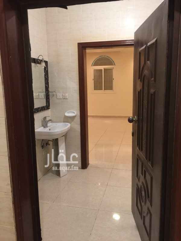1641679 شقه في فله دور ارضي مدخل مستقل 3 غرف وصاله 2 حمام ومطبخ