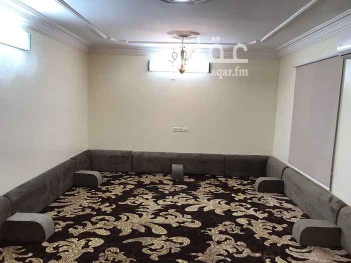 1568683 عرض العيد
شقة مؤثثة اربع غرف وصالة وثلاث دورات مياه .. بايكة سيارة .. مدخل خاص ، حوش مستقل ، بأفضل مربع سكني ، جميع الخدمات متوفره مشياً على الاقدام .