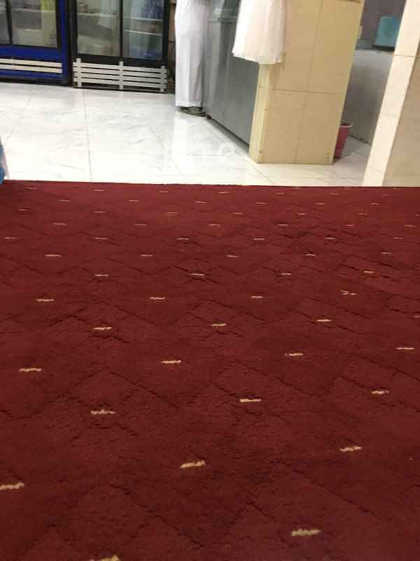 1744269 مطعم بجميع اغراضه رخصة سارية المفعول نشاطه بخاري