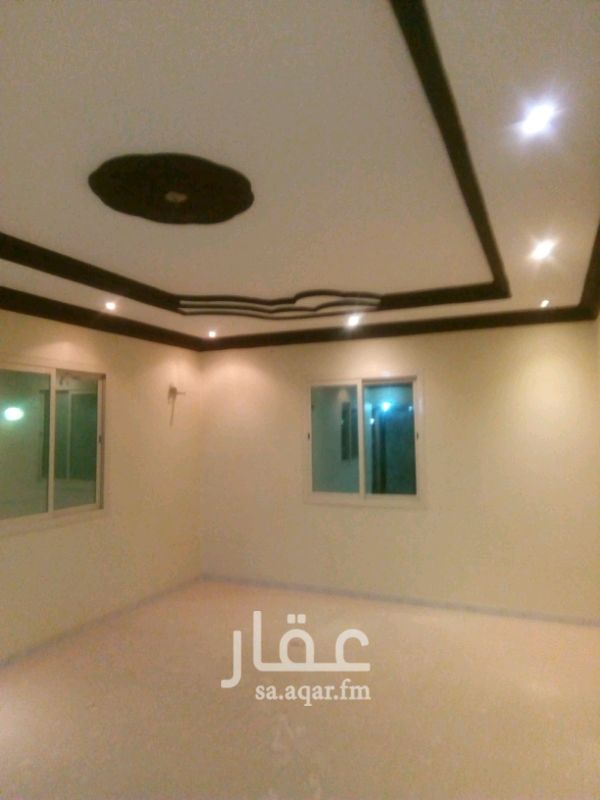 1118372 دبلكس مستخدم من قبل