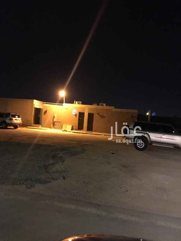 1752722 فرصه للاستثمار
ارض شماليه شارع ٣٠ متر، اطوالها ١٥في ٢٨
المساحه :٤٢٥متر
مقام عليها استراحتين عزاب ديلوكس
مؤجره بالكامل تقريبا ٤٦الف بالسنه
تشطيب ممتاز
للبيع
سوم ٩٠٠الف
للتواصل
0598310711