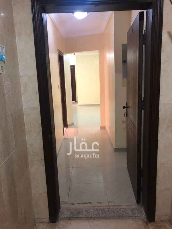 1748589 شقة للبيع حي الحرمين ٢
٤ غرف
صالج
مطبخ
٣ دورات مياه
بلكونة
العمارة امام مسجد وحديقة
الكطلوب 370 الف