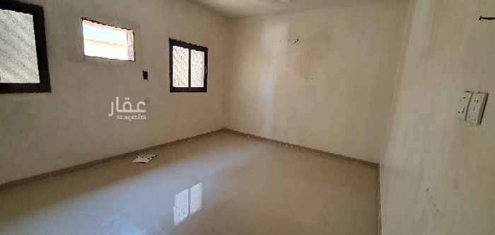 1718189 دور ٥ غرف ليس كبير بالقرب من جامع دباس العتيبي ومدرسة ابتدائي بنين يزيد ابن ابي سفيان