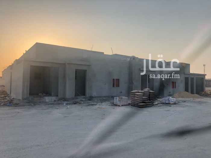 1599082 دورين جنب بعض
جدد
مساحه 300
الشرعين ب 850
الشارع شرقي ب 830