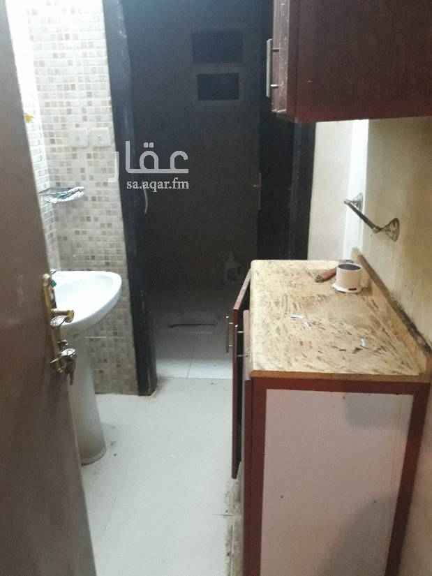 1586555 غرفه وحمام ومطبخ عزاب للايجار حي اليرموك الغربي
في عماره