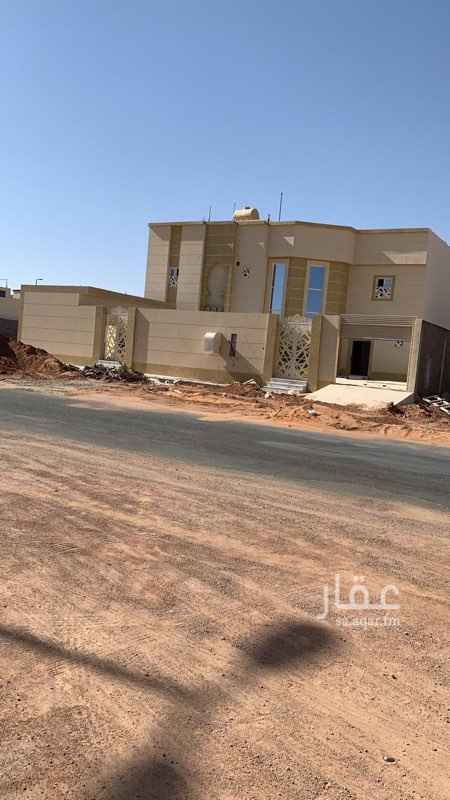 1672501 للبيع فيلا درة النفل
واجهة كسر رخام
مساحه ٥٤٠ م
مسطح ٥٠٠ م
شارعه جنوبي ومواقف
الدور الارضي /
مشب خارجي
مجلس رجال
صالة
مجلس نساء
غرفة عائلية
مطبخ ومستودع
٣ دورات مياة
حوش رجال وحوش نساء
الدور الثاني /
٥ غرف منهم غرفتين ماستر
صالة
٣ دورات مياة
الثالث /
غرفة ودورة مياة
ضمانات على الشغل
البيع ٩٥٠ الف
التواصل على الواتساب
مكتب الغازي ( 0599575233 )