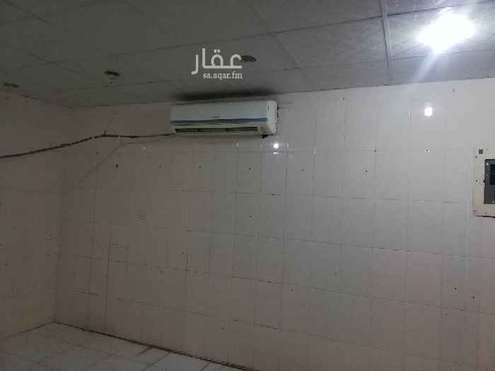 1488424 عدد ٢ محل للإجار
مساحة المحل الواحد ٤*٦ مساحة كلية هي ٢٤متر مربع
والمحل الثاني ٤*٦مساحته الكليه ٢٤ متر مربع موقع متميز امام متاجر الخليج ومشاهير دبي يوجد مكيف باحد المحلات. الايجار لكل محل ٢٠ الف .. ويمكن التفاوض مع المالك فالسعر رقم المالك ابو مازن 0506704109
