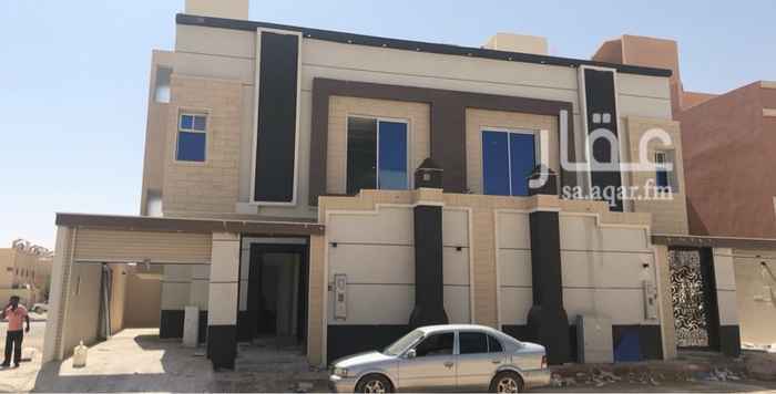 1765124 فيلا فاخره ع شارعين. قريبه من الخدمات. ومن الجامع لتواصل 0533388357