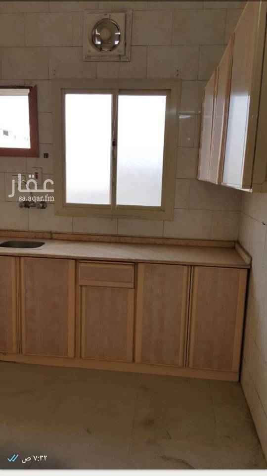 1708311 شقة تمليك في حي الصفا قريب ع قاعة مون لايت
موقعها ممتاز قريب الخط السريع
مكونة من 4غرف وصالة ومطبخ راكب جاهز و2حمام
الدور الثاني مساحة 133متر
عمر العمارة حول 10سنوات
الشقة مستخدمة استخدام نظيف ومجددة بالكامل.
صك إلكتروني جاهز يقبل بنك.
مطلوب 300الف .
للتواصل
0599907550