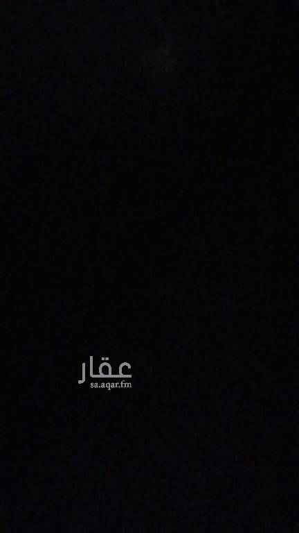 1750103 فيلا درج داخلي وشقتين
شارع ٢٠ شرقي
الخليج
ملاحظة الموقع غير دقيق