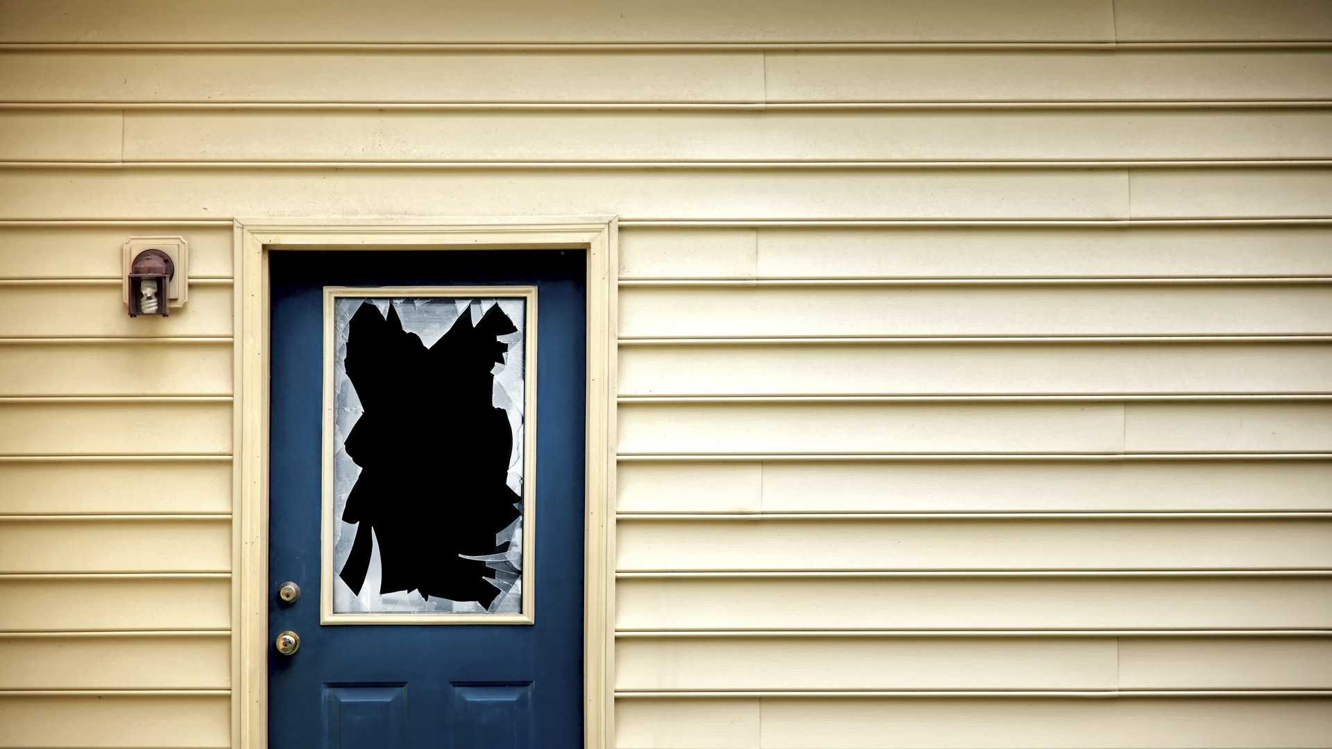 WHAT TO DO AFTER A HOME BURGLARY WHAT TO DO AFTER A HOME BURGLARY