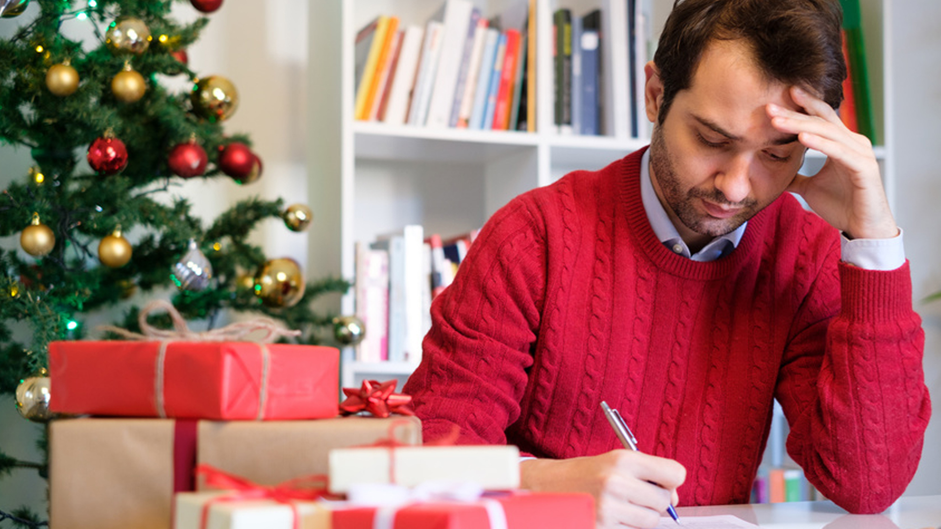 5 HOUSEHOLD EXPENSES THAT INCREASE OVER THE HOLIDAYS 5 HOUSEHOLD EXPENSES THAT INCREASE OVER THE HOLIDAYS