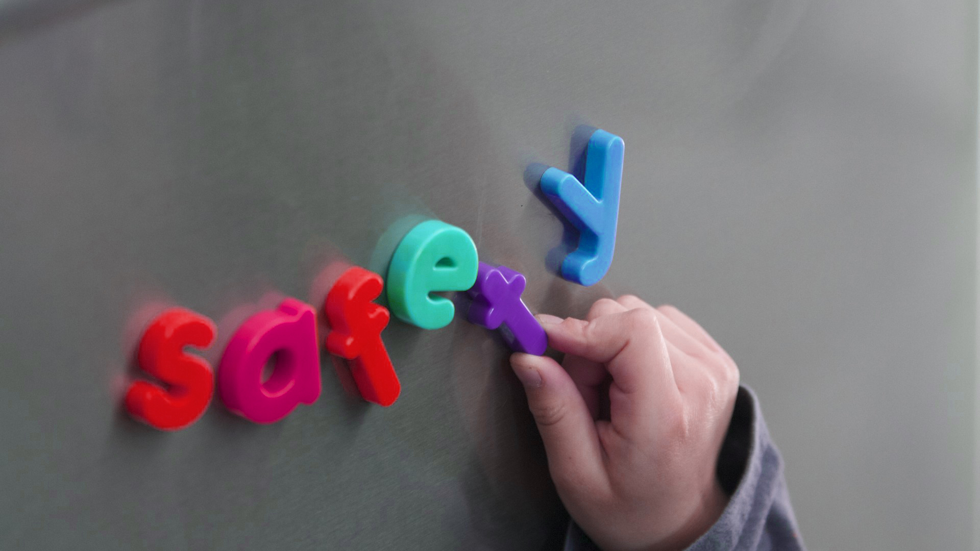 HOME SAFETY MEASURES YOUR CHILDREN NEED TO KNOW HOME SAFETY MEASURES YOUR CHILDREN NEED TO KNOW